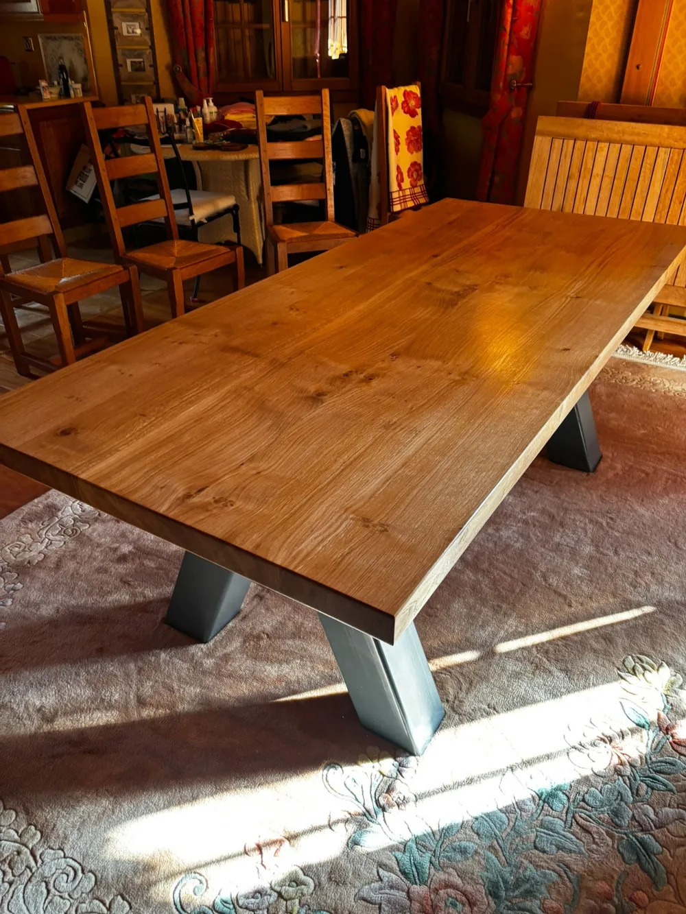 Table chêne massif et pied en acier thermo laqué – photo 2