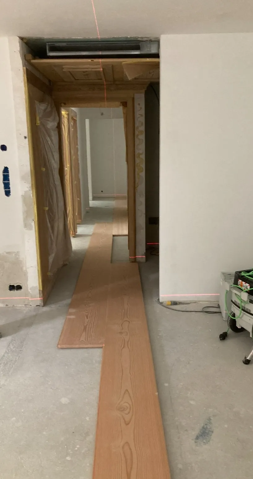 Parquet pin à lames larges – photo 4
